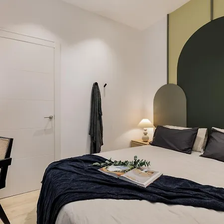 Sishane - 3 Bedrooms And Terrace In Eixample Esquerra *