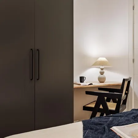Sishane - 3 Bedrooms And Terrace In Eixample Esquerra Barcelone