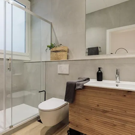 Sishane - 3 Bedrooms And Terrace In Eixample Esquerra Barcelone